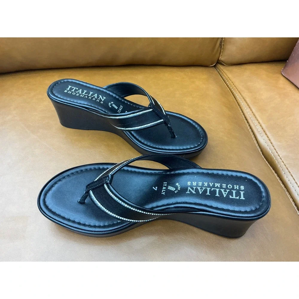 Italian Shoemakers Dorya Wedge Sandals Womens 7 Black Rhinestone Trim